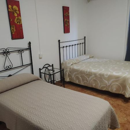 Rooms Los Montes กรานาดา ภายนอก รูปภาพ