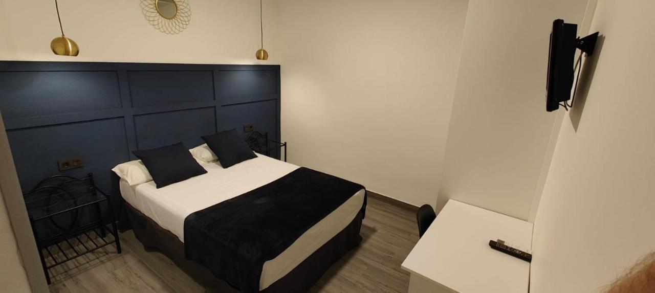 Rooms Los Montes กรานาดา ภายนอก รูปภาพ