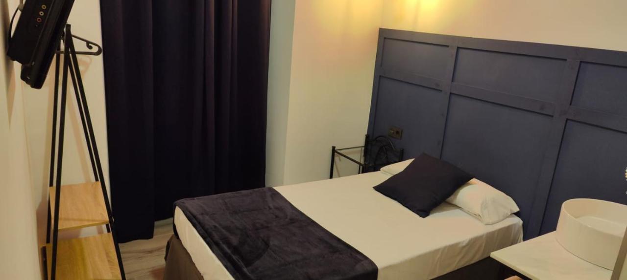Rooms Los Montes กรานาดา ภายนอก รูปภาพ