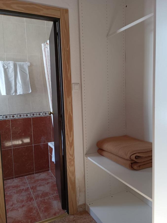 Rooms Los Montes กรานาดา ภายนอก รูปภาพ