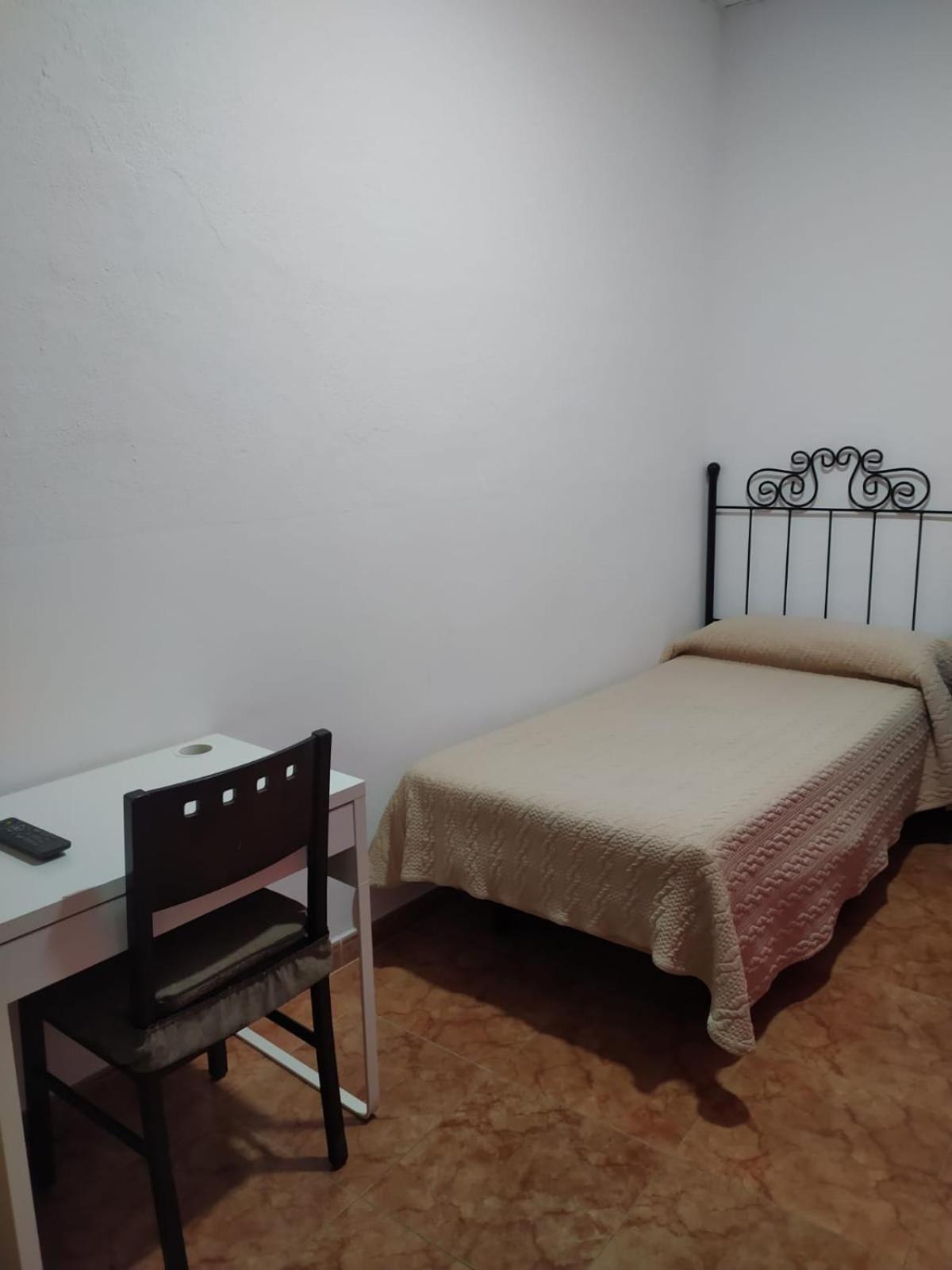 Rooms Los Montes กรานาดา ภายนอก รูปภาพ