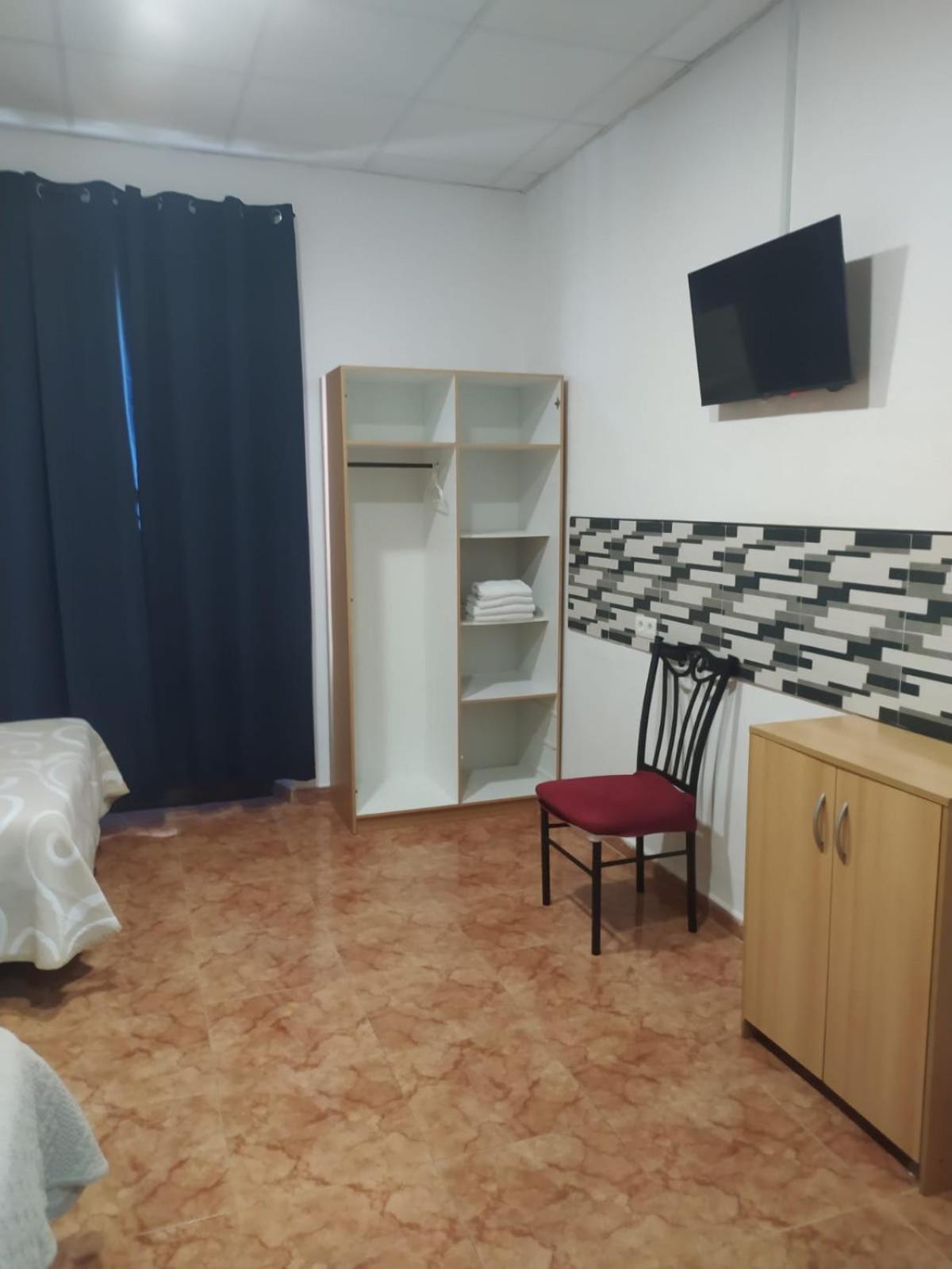 Rooms Los Montes กรานาดา ภายนอก รูปภาพ