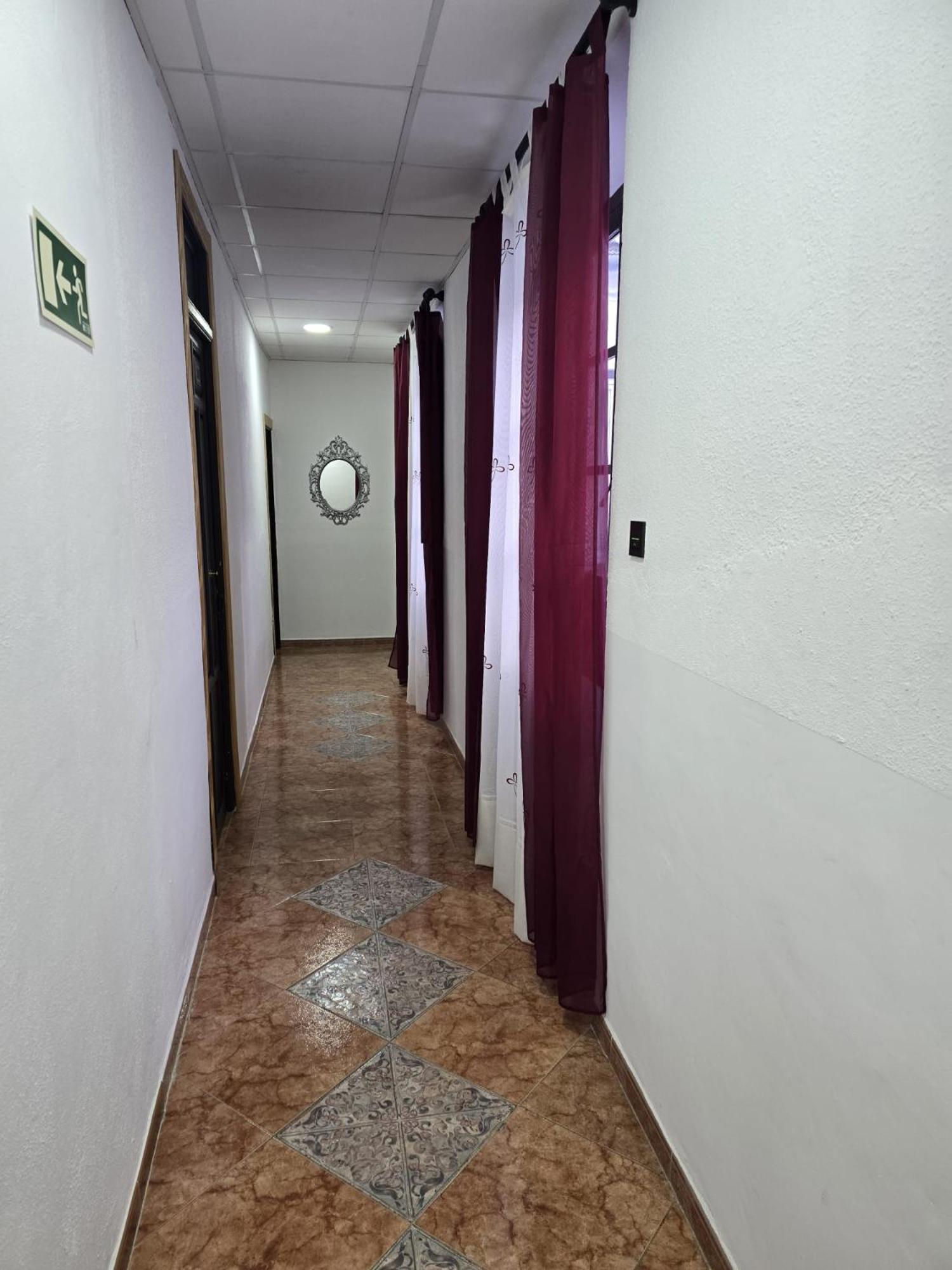 Rooms Los Montes กรานาดา ภายนอก รูปภาพ