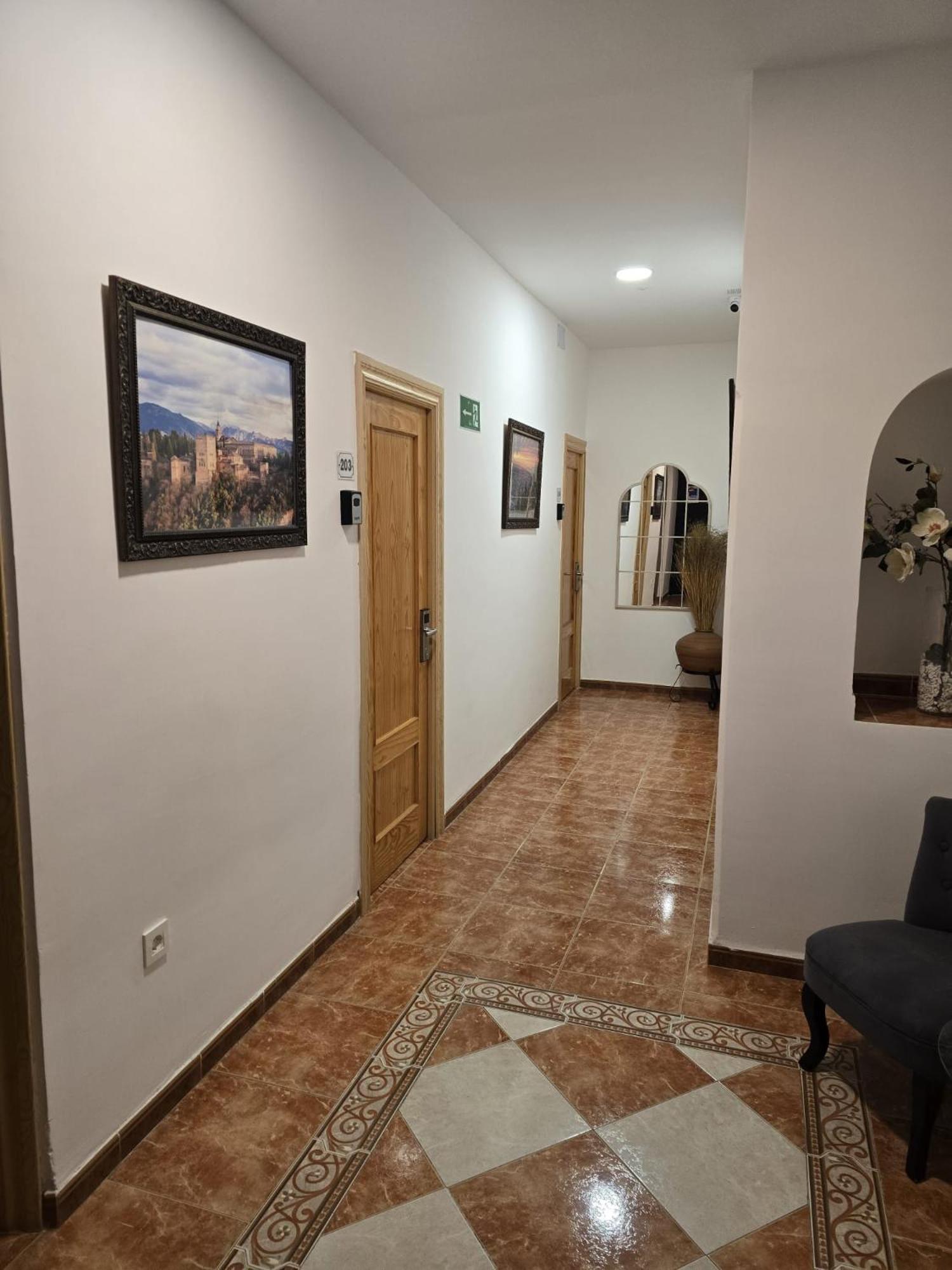 Rooms Los Montes กรานาดา ภายนอก รูปภาพ